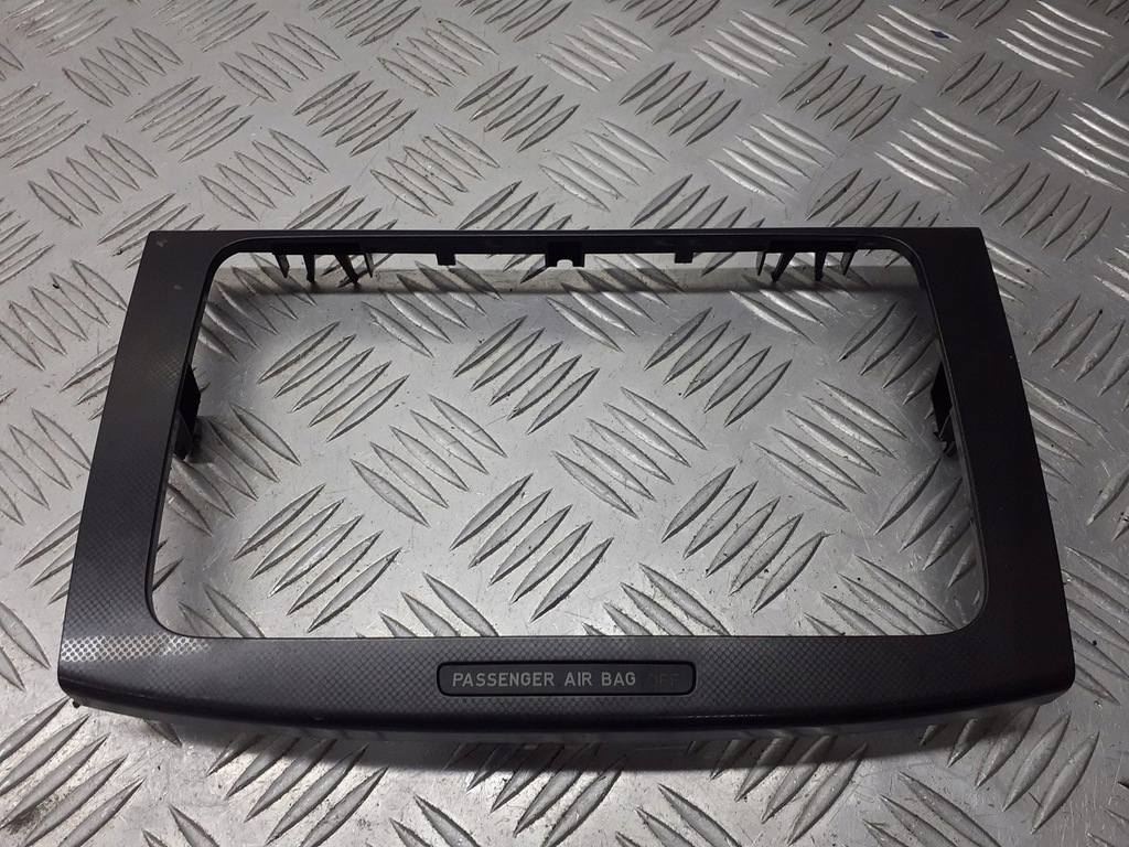 фото №1, Рамка радио vw passat b6 1.9 tdi 3c0858067