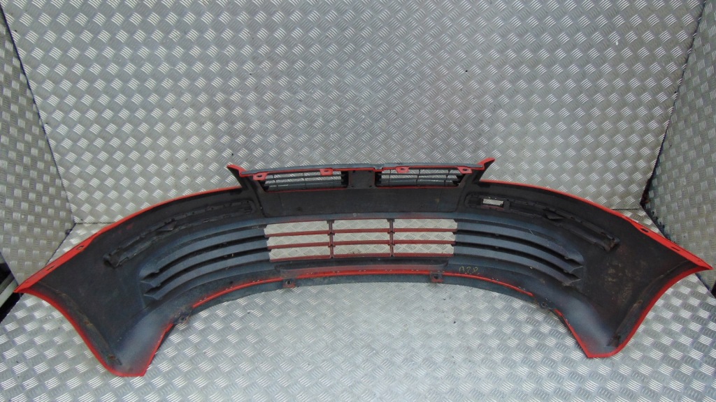 Fiat stilo бампер перед передний лак 199 Оригинал