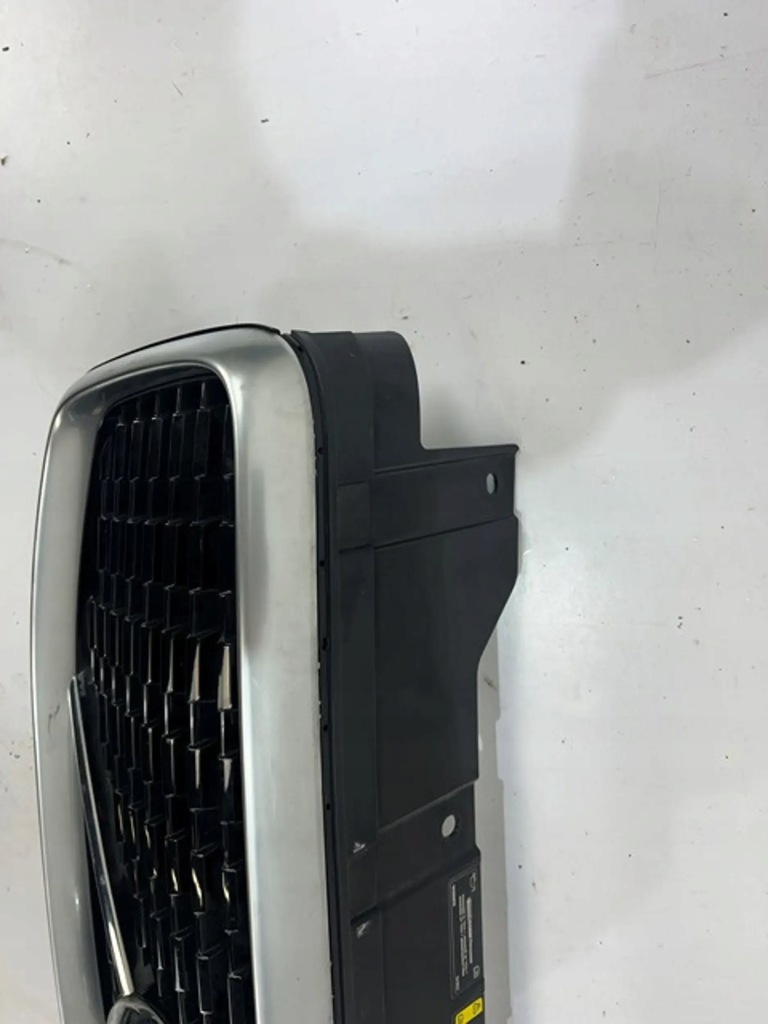 фото №2, Volvo xc60 2017 решітка радіатора