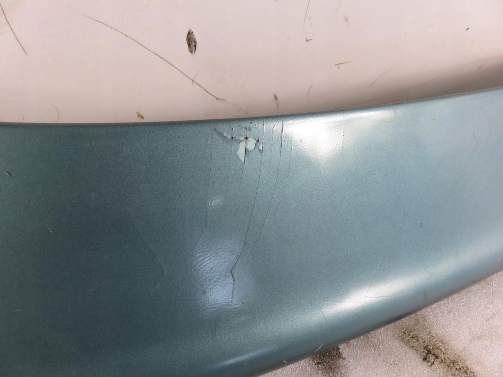 фото №8, Спойлер крышки toyota corolla e10 liftback