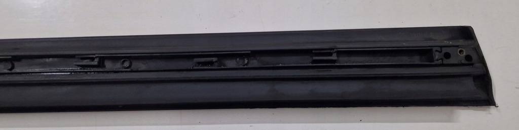 фото №7, Молдинг дверь нижняя передняя перед правая audi a4 b6 lz9w