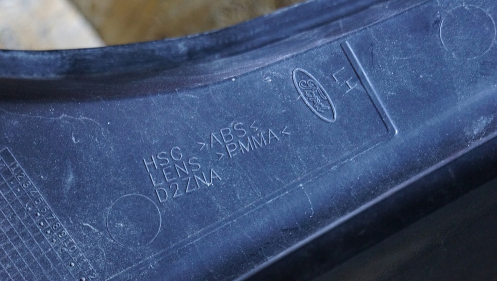 фото №8, Ford mustang 05-09 лампа левая задняя