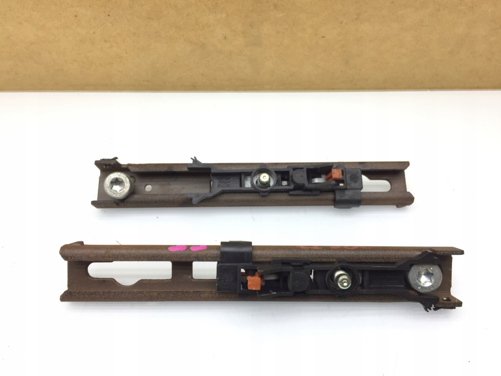 Купити Peugeot 308 t7 повзунок регулювання висоти поперечина