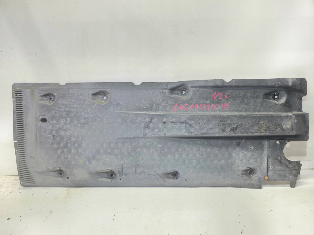 Купить Накладка подвеска левая audi a3 8p vw 1k0825201ae