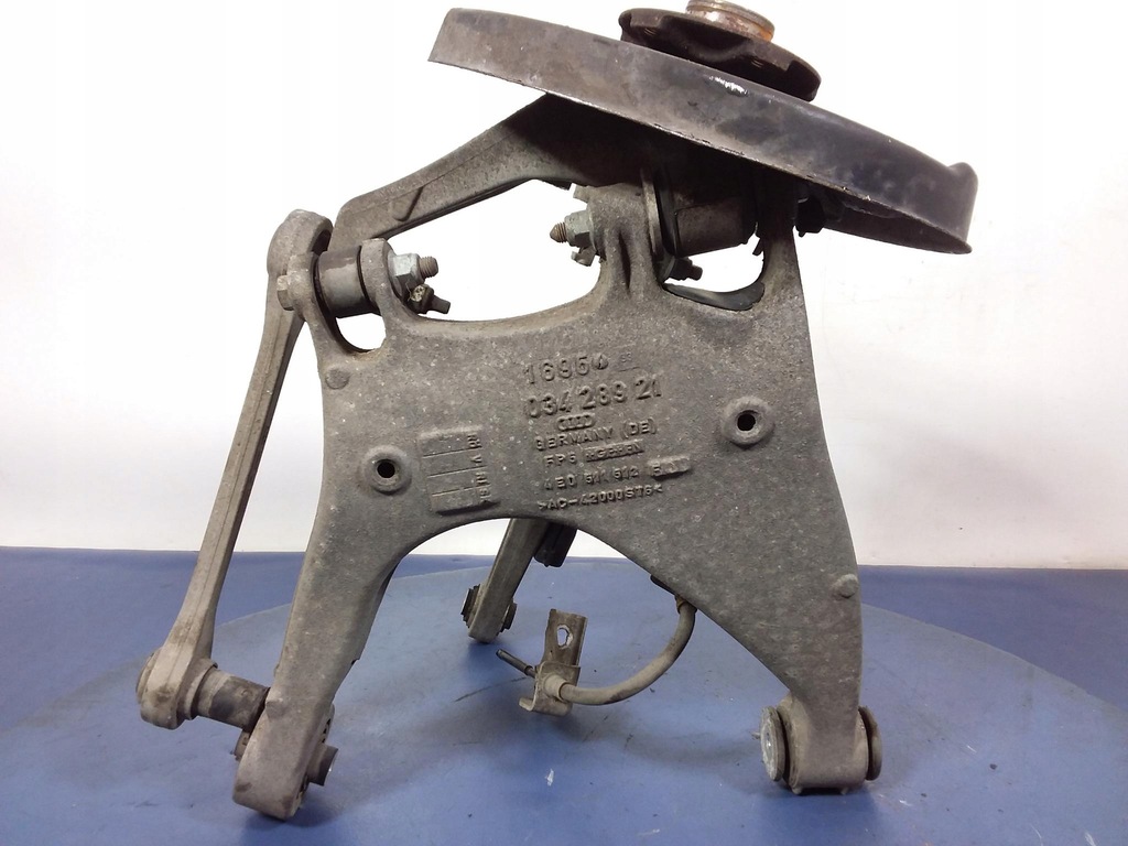 фото №7, Audi a8 d3 quattro поворотный кулак рычаги задняя правый