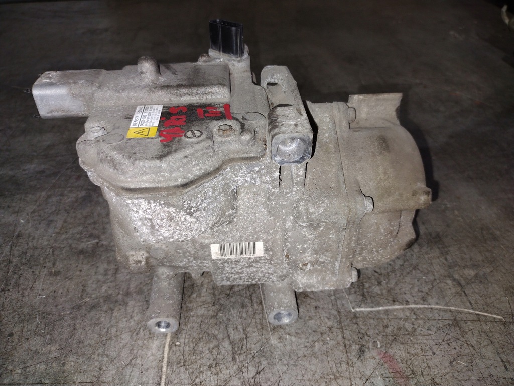 фото №5, Компрессор кондиционера 042200-1350 toyota yaris