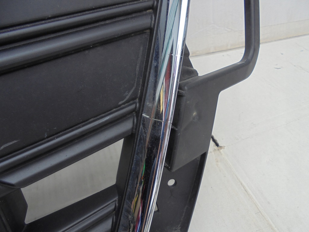 фото №4, Audi оригинальный номер 8w0853651db решётка радиатора pdc