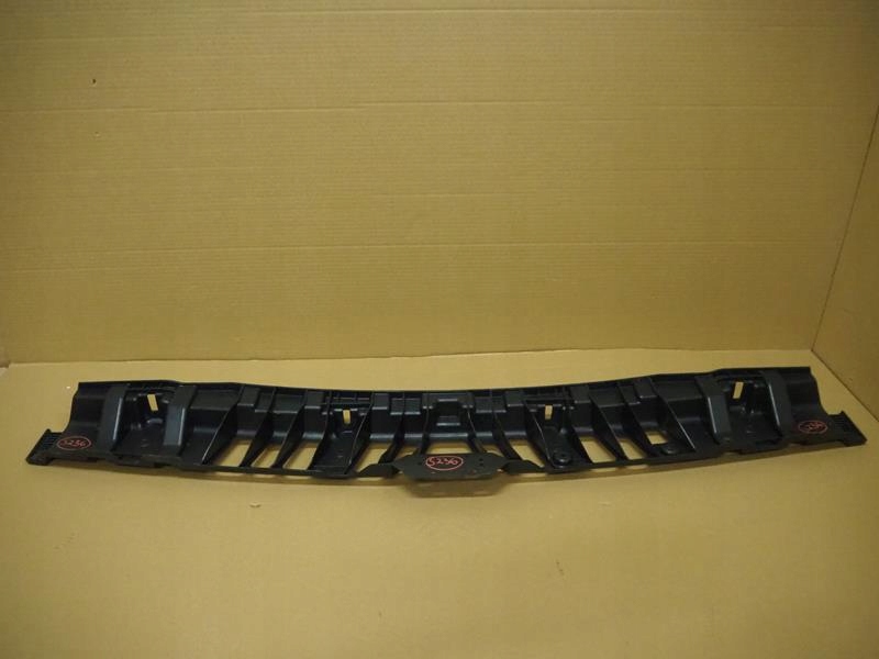 фото №4, Land rover оригинальный номер dqn500011 направляющая бампера средний