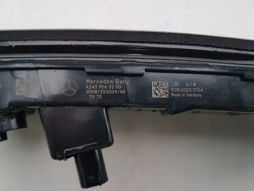 фото №6, Mercedes eqb w243 лампа перед led