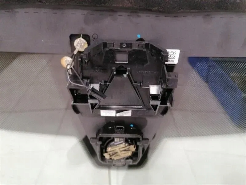 Bmw 4 m4 g82 g22 лобовое стекло с Разборки