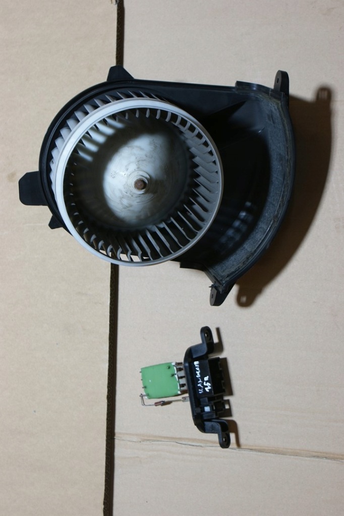 фото №1, Renault kangoo iii вентилятор воздуходувка резистор