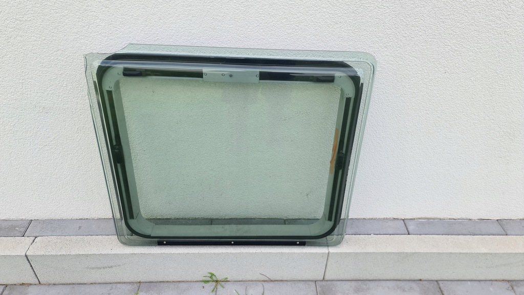 фото №1, Окно кровельные vw crafter grandcalifornia 7c4845510d