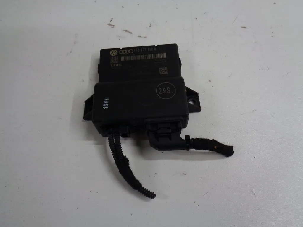 фото №1, Audi a6 c6 модуль блок керування шлюз