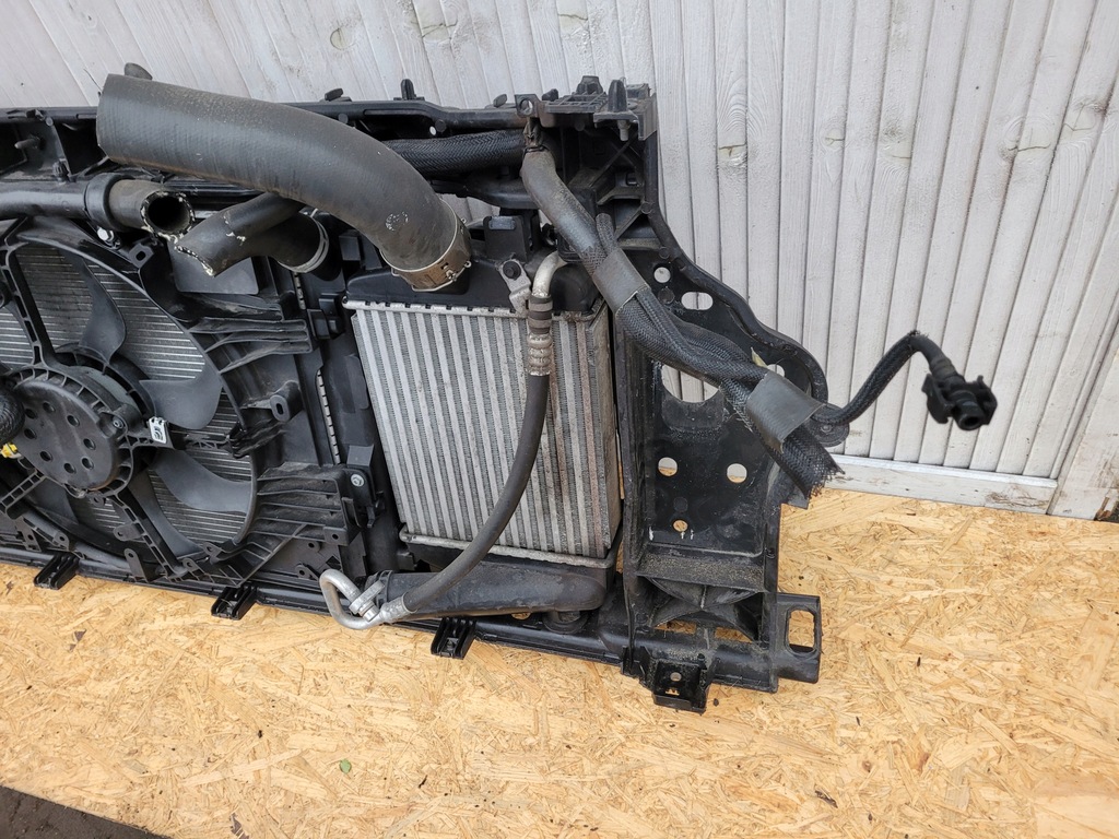 фото №13, Pas передній радіатор балка шторка renault clio v бензин