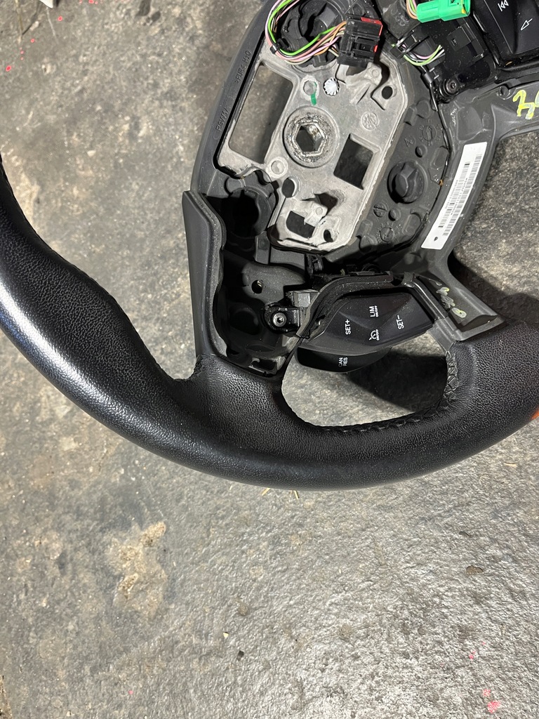 фото №11, 3 ford c-max kuga mk2 focus mk3 воздуховод кожа