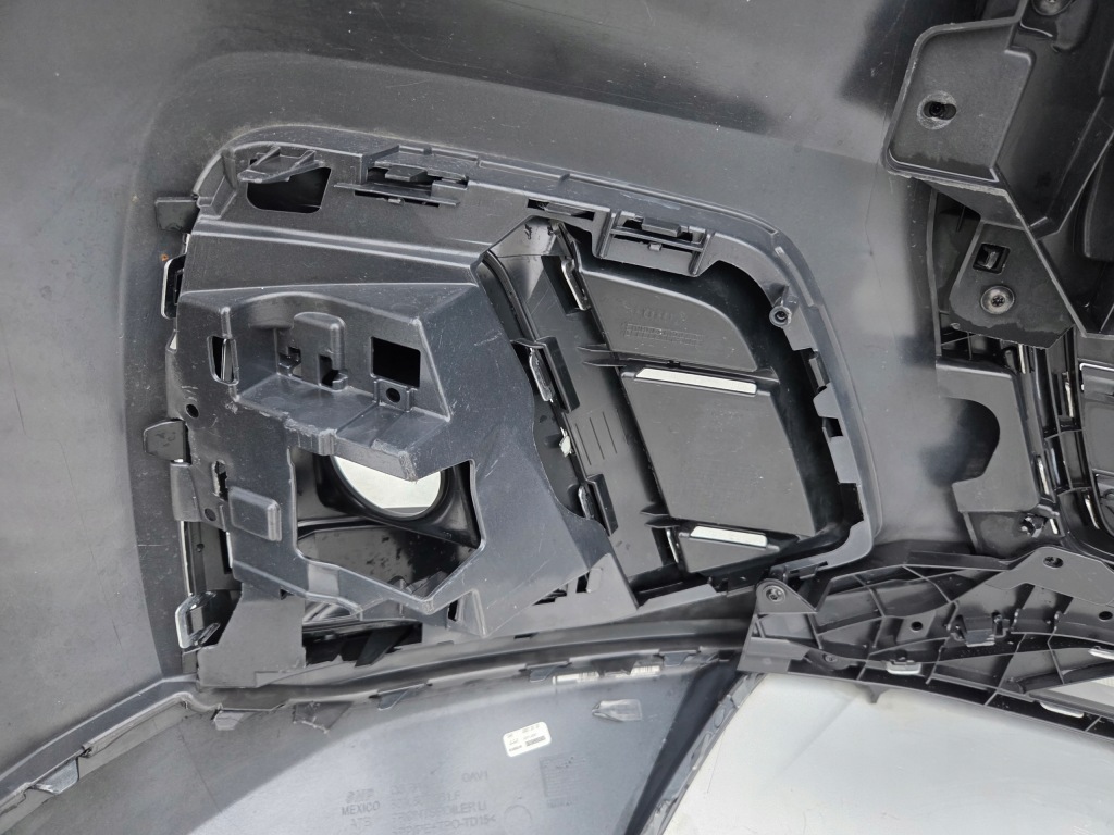 Бампер перед передній audi sq5 q5 s-line 80a рестайлінг  21- pdc Зі Шроту