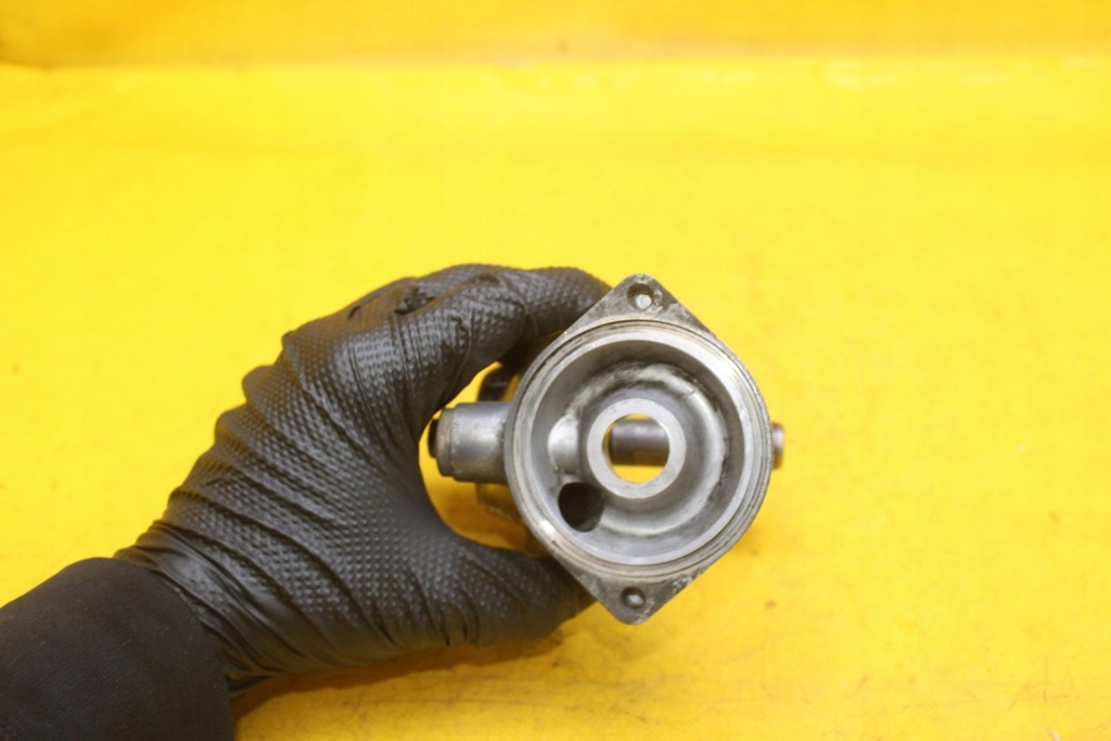 фото №6, Основа фільтра оливи vw transporter t4 074115417a