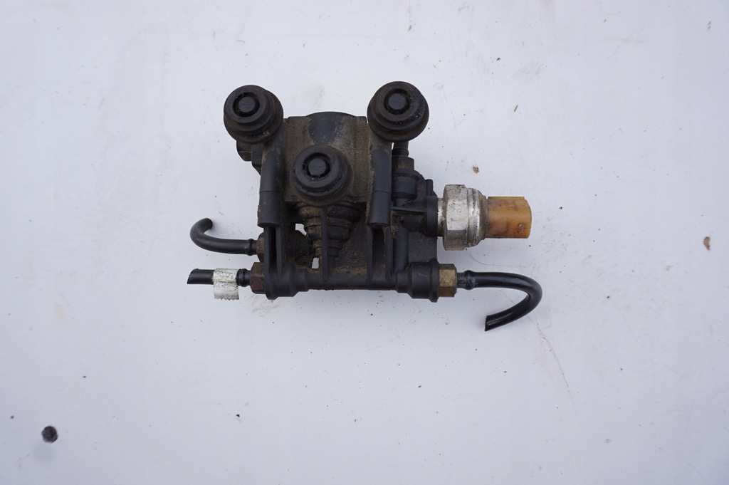 фото №1, Блок клапанов подвеска ruh000046 land rover discovery iv 4