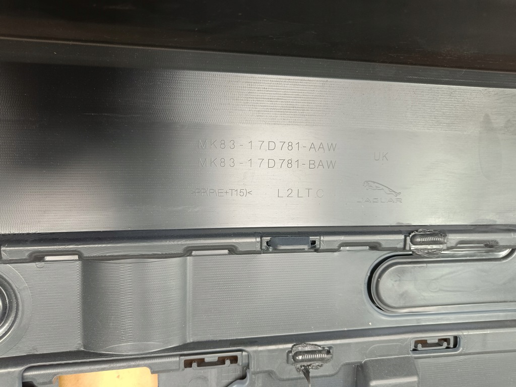 фото №14, Jaguar f-pace x761 - новый бампер задняя