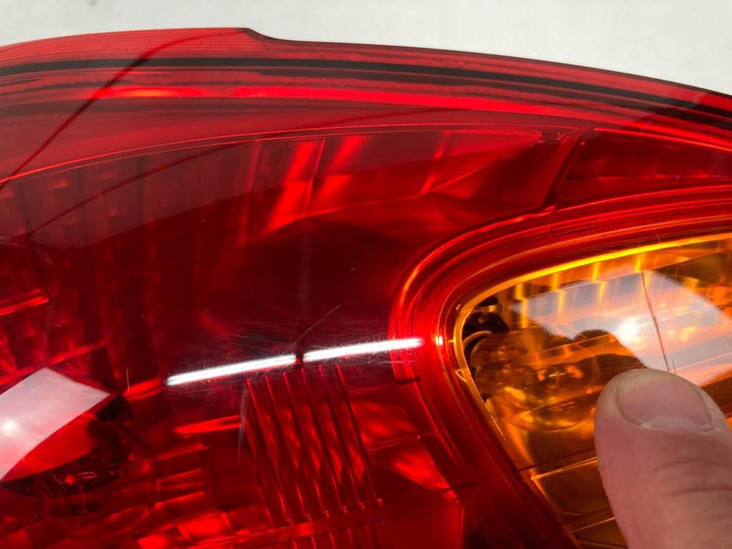 фото №6, Лампа ліва задня mitsubishi space star ii 2