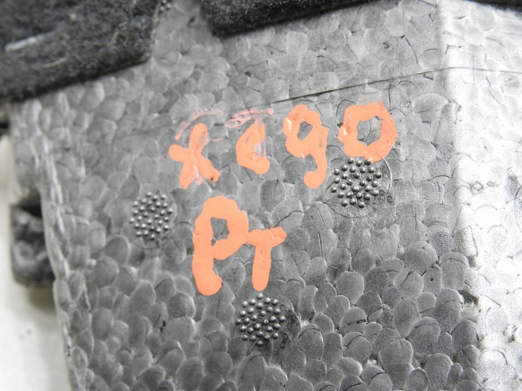 фото №7, Пена вкладыш багажника правый задняя volvo xc90 i