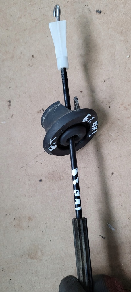 фото №8, A4 b8 s4 трос тягa замка правий лівий задня