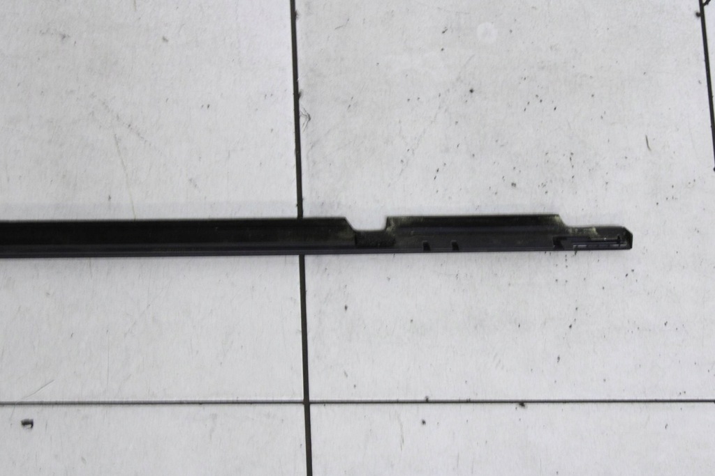 фото №10, Молдинг ущільнювач двері лівих лівий перед toyota avensis t27