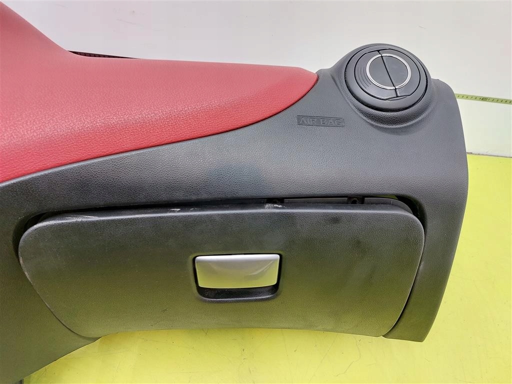 Панель приладів alfa romeo mito 08-18 156080677 50511713 00505162320 в Україні