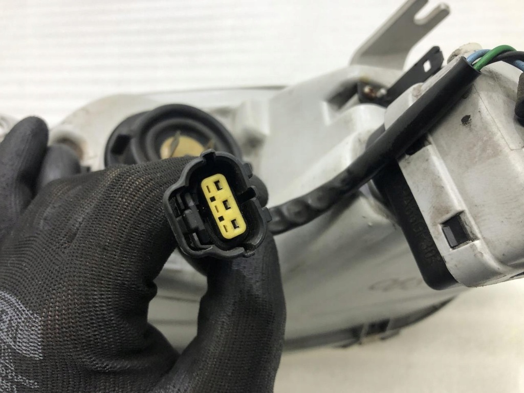 фото №9, Halolgen лампа правий перед mazda 323f