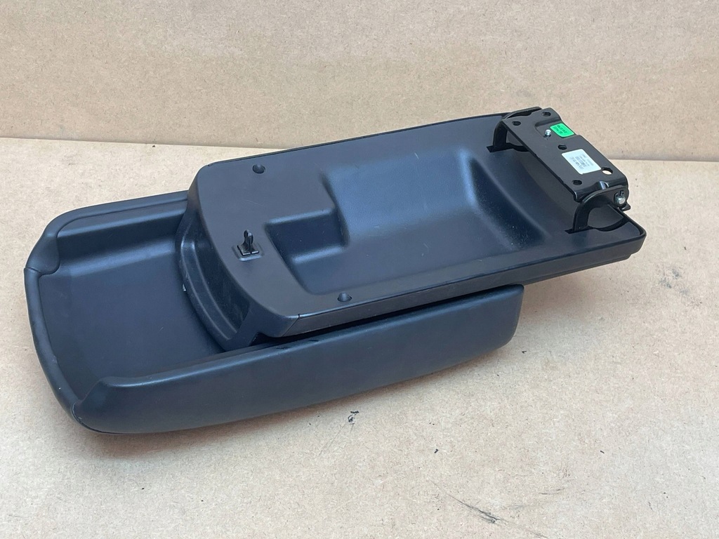 фото №8, Підлокітник шкіряний шкіра nissan qashqai j1 lift 9692050a01