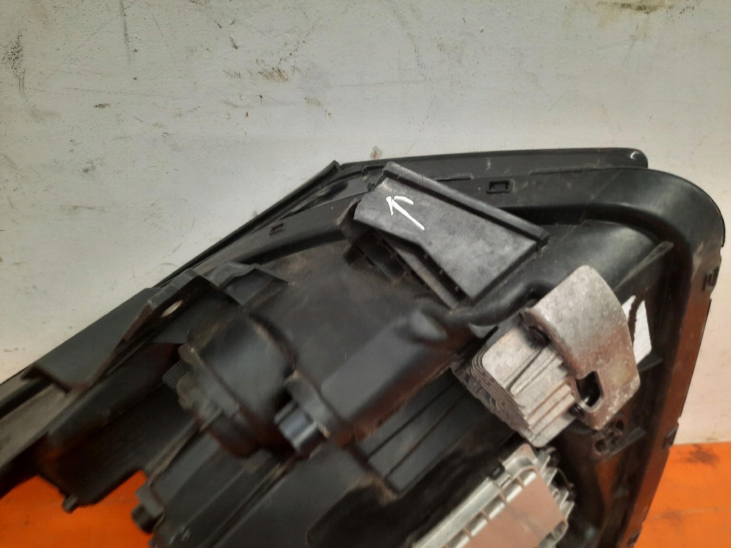 фото №8, Kia sportage v 21- лампа левая перед фара левый передний