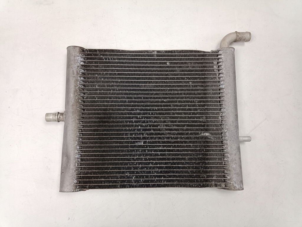 фото №1, Радиатор интеркулер land rover discovery v / range iv fpla8d048aa l25951