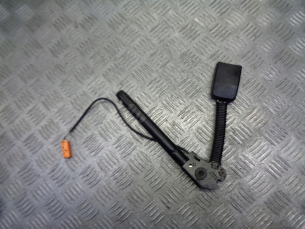 фото №1, Кліпса поперечина правий перед toyota avensis t25