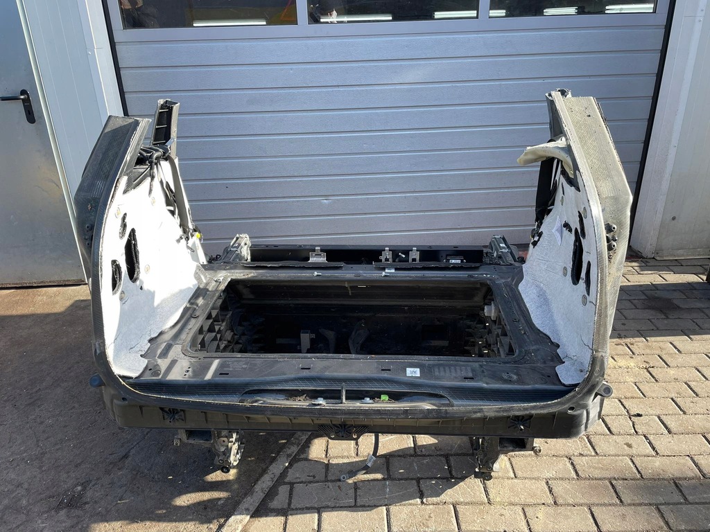 фото №1, Bmw i3 pas задняя кузов поддон четверть левая правая giełda