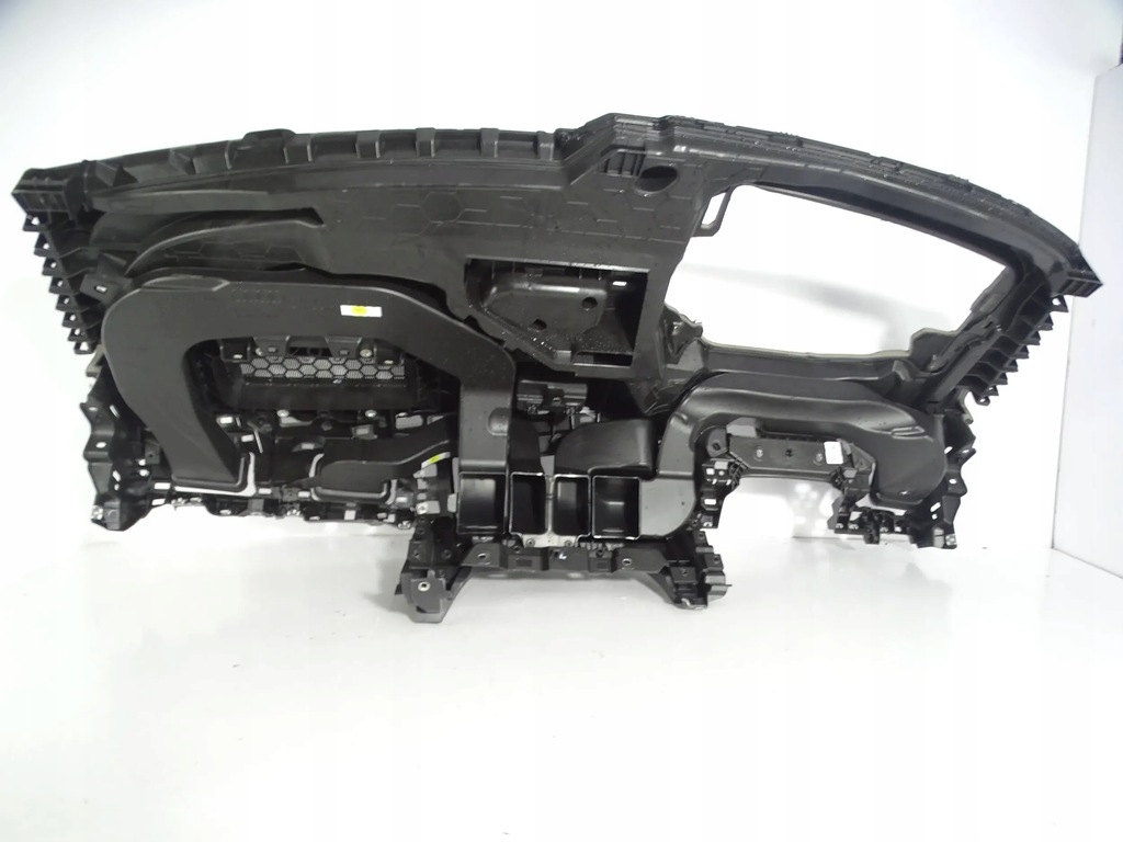 фото №5, Панель приладів консоль audi q4 89a head up