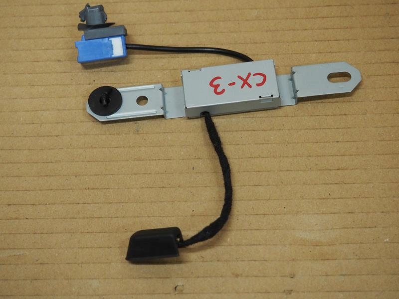 фото №1, Усилитель антенный антенна модуль mazda cx3 cx-3