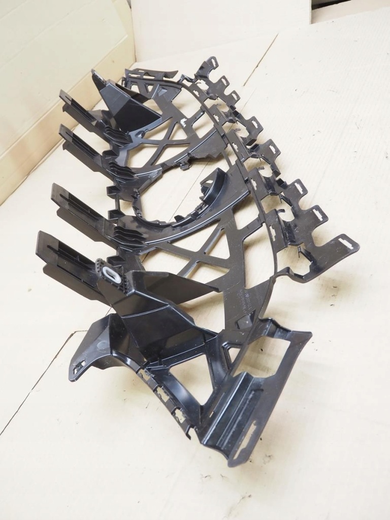 Mercedes eqe каркас решітка радіатора решітка  бампера перед передня 2958880600 Ціна