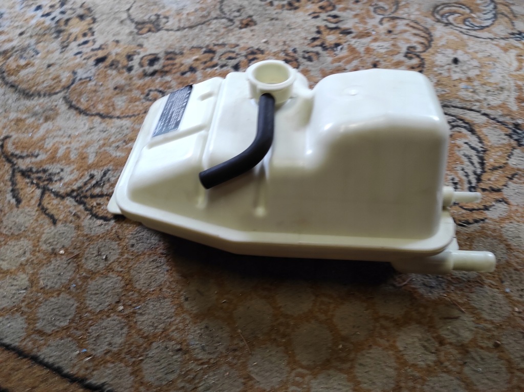 фото №8, Бачок расширительный wody kia sorento 2005