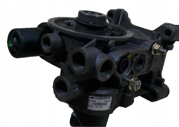 Купити Основа осушувача iveco stralis la8608 k040606