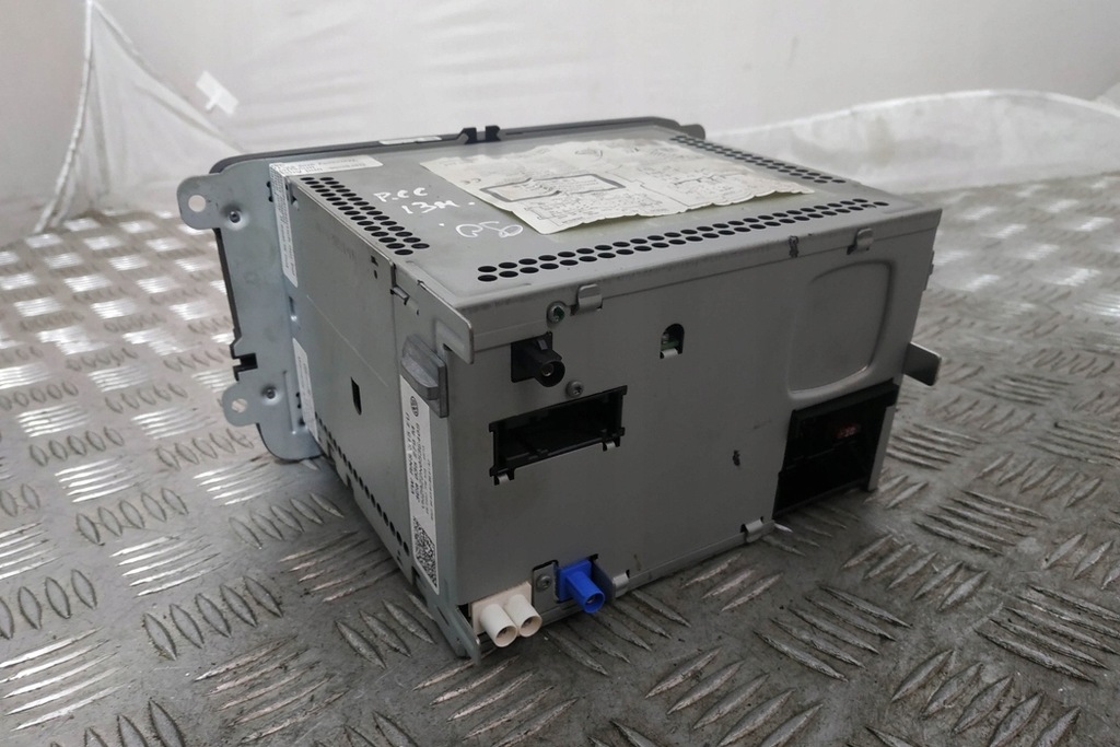 фото №13, Радіо з навігація vw cc 358 3c8035279m 2.0l дизель 103kw 2013