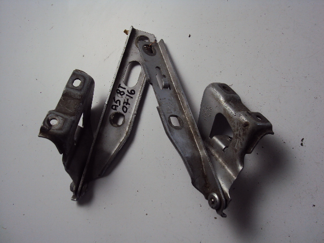 фото №1, Петлі капот audi a5 8t 07-16