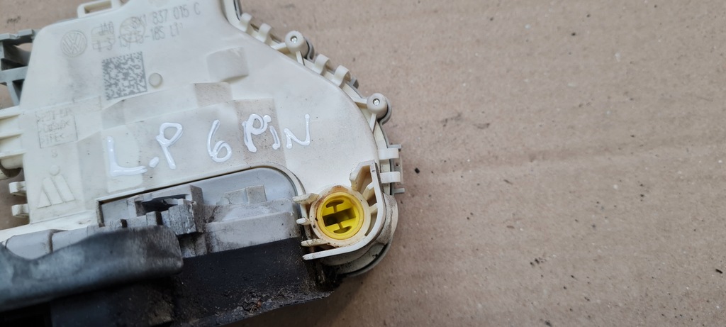 фото №6, S3 8v sedan a3 замок дверь левый перед 8x1837015c 6pin