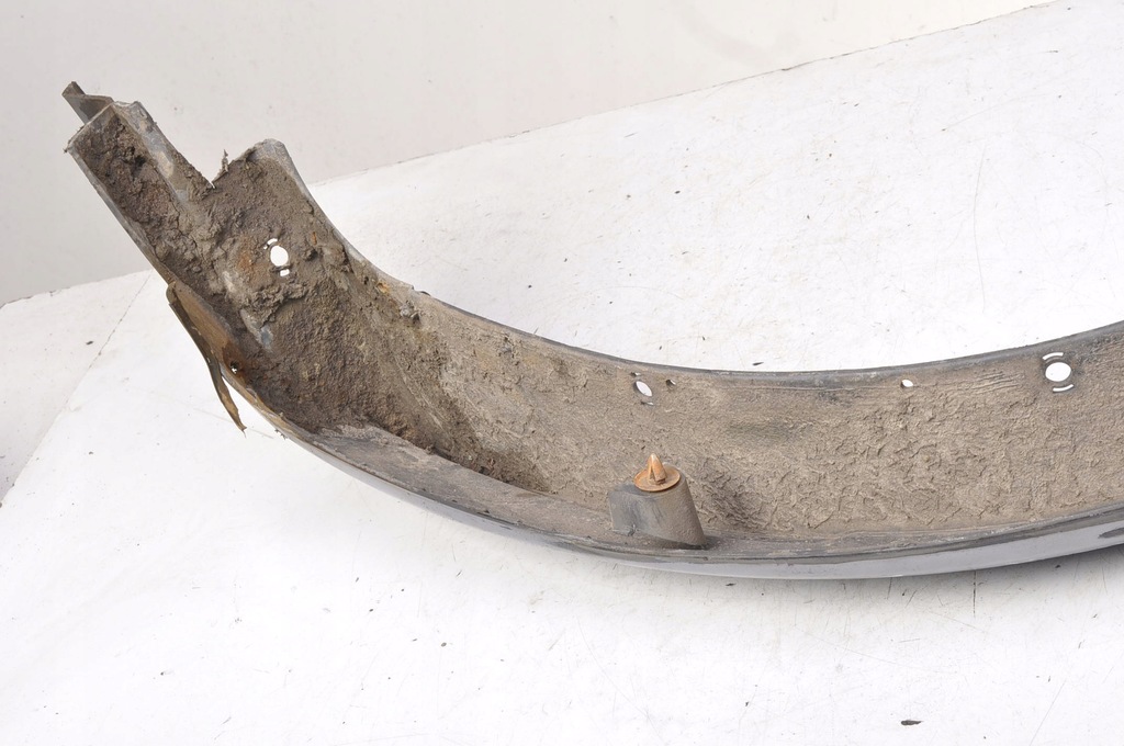 фото №12, Ford ranger iii накладка крила правий перед