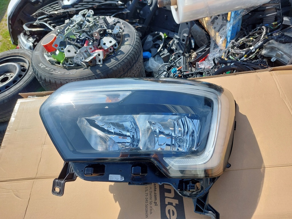 фото №1, Лампа передняя левая renault master iv 19- europa