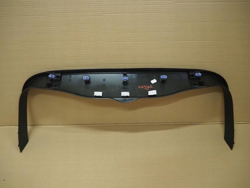 фото №4, Накладка защита стойка крышки renault kadjar