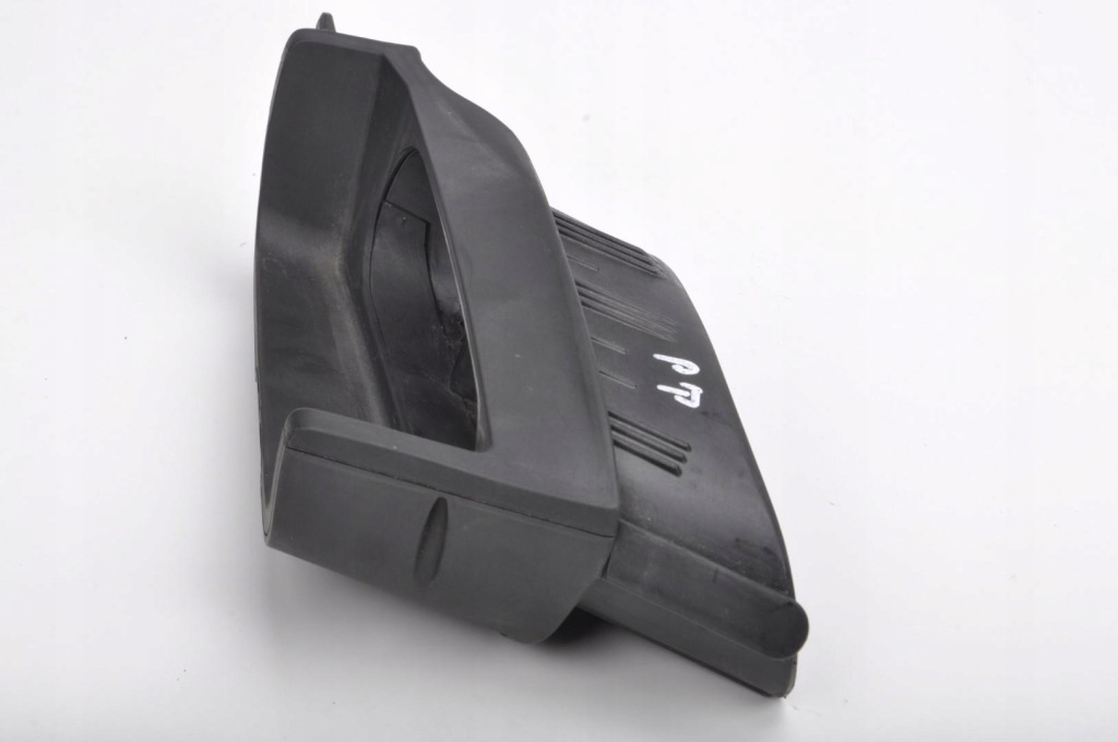 фото №1, Aston martin db11 решётка вентиляционная правый задняя