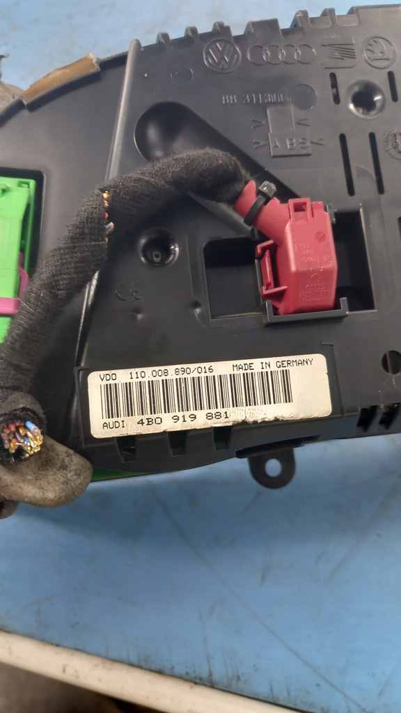 фото №4, Счетчик audi a6 c5 2.5tdi 99r