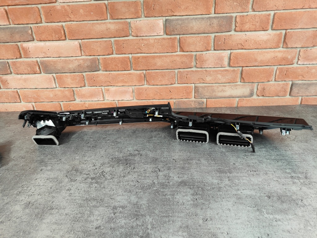 фото №11, Декоры накладки декоративные панели piano black + решётки bmw g07 x7 lci 5a01333