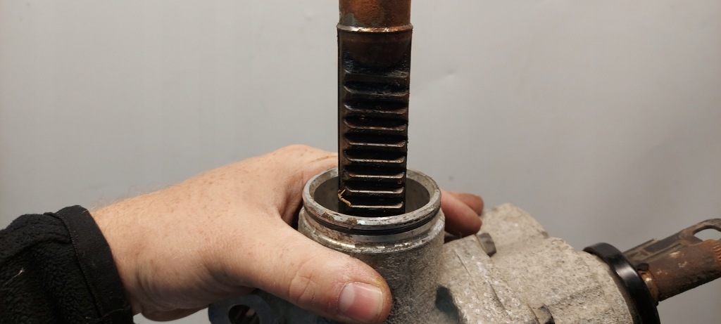 Tesla model s рестайлинг  рулевая рейка трансмиссия układkierowniczy 1060801-00-e Недорого