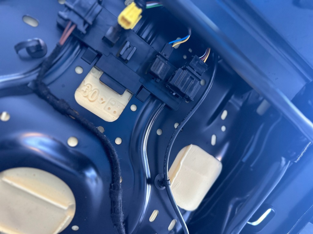 фото №7, Caddy 2k5 life сидіння комплект перед задня заднє сидіння лавка